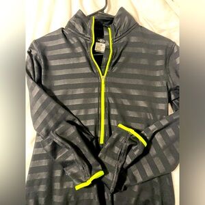 Women’s Nike Pro Dri fit SZ M